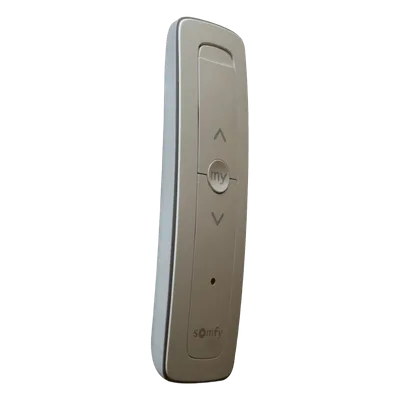 Control Remoto Inalámbrico / 1 Canal / Alcance 200 m (656.2 ft) / Frecuencia 433.42 MHz / Posición Favorita Programable / IP30