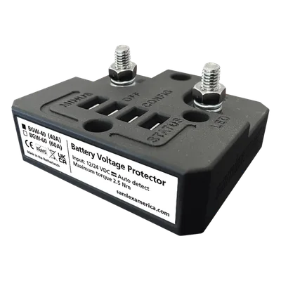 Protector de Baterías / 12/24 VCD Automático / 40 A Continuos / IP66 / Caída de Voltaje 40 mV