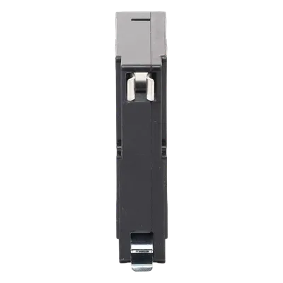 Interruptor Termomagnético Enchufable / 1 Polo / 30 A / 230/400 VAC / Capacidad de Interrupción 6 kA / IEC 60898-1