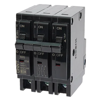 Interruptor Termomagnético Enchufable / 3 Polos / 40A / 240V / Capacidad Interruptiva 10kA / Rango -30 a 70°C