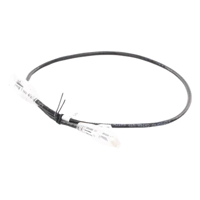 Cable de Parcheo Slim UTP / Cat6A / 0.5 m (1.64 ft) / 28 AWG / Negro