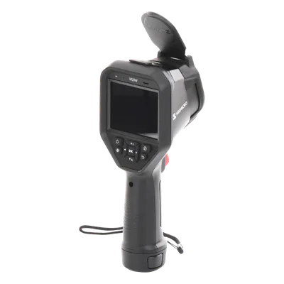 Cámara Termográfica Portátil / Detector 256 × 192 / FOV 50° × 37.2° / Rango -20 °C a 650 °C / Precisión ±2 °C / Pantalla Táctil 3.5" / IP54 / Caída 2 m (6.6 ft)