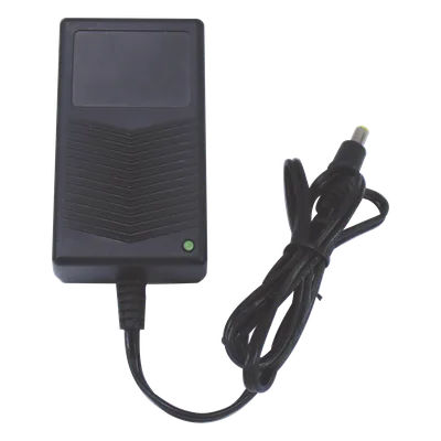 Fuente de Poder Regulada / 15 VCC / 3 A / Entrada 100-240 VCA / 36 W / 88x50x35 mm (3.46x1.97x1.38 in)
