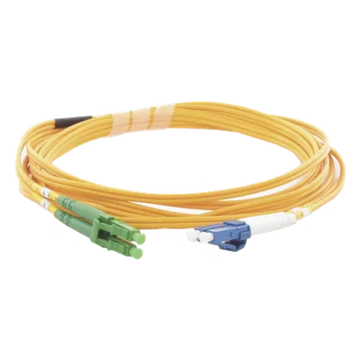Jumper de Fibra Óptica / Monomodo 9/125 / LC/UPC-LC/APC / OFNR Riser / 2.0 mm / Dúplex / 3 m (9.84 ft) / Amarillo