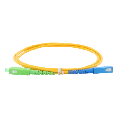 Jumper de Fibra Óptica / Monomodo OS2 G.652D / SC/APC-SC/UPC / Simplex / 1 m (3.28 ft) / Forro PVC 2 mm
