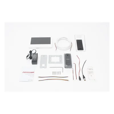 Kit de Videoportero / Pantalla LCD 7" / 720p / Gran Angular 130° / Frente de Calle IR 3 m (9.8 ft) / Conexión 4 Hilos / 3 Monitores / 2 Frentes de Calle
