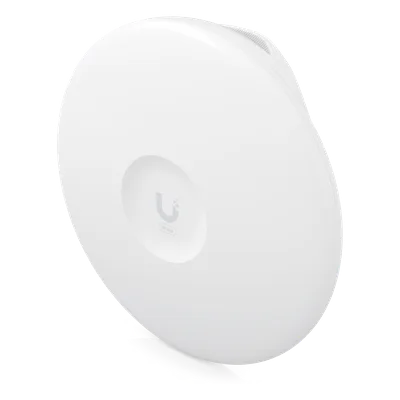 Radio PtP/PtMP / 60 GHz / 5.4 Gbps / Alcance 15 km (49,212 ft) / Respaldo 5 GHz Wi-Fi 6 / IPX6 / SFP+ 10G