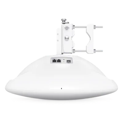 Radio PtP/PtMP / 60 GHz / 5.4 Gbps / Alcance 15 km (49,212 ft) / Respaldo 5 GHz Wi-Fi 6 / IPX6 / SFP+ 10G