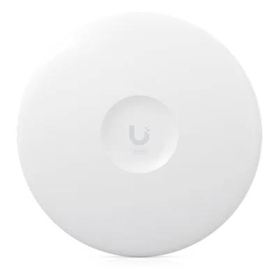 Radio PtP/PtMP / 60 GHz / 5.4 Gbps / Alcance 15 km (49,212 ft) / Respaldo 5 GHz Wi-Fi 6 / IPX6 / SFP+ 10G