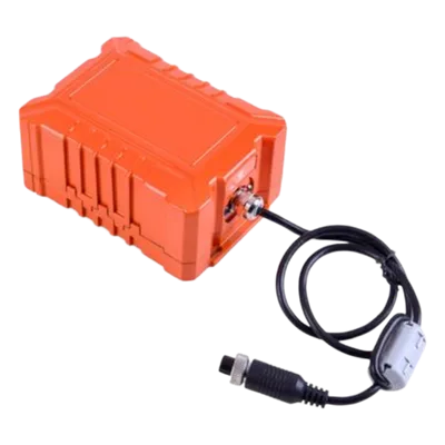Caja de Almacenamiento Ignífuga / 64 GB / Resistencia al Fuego 15 min @ 1100 °C / Impermeable 24 h @ 100 m (328 ft) / Impacto 100 Gs @ 50 ms / Antiaplastamiento 100 KN / USB Conector de Aviación