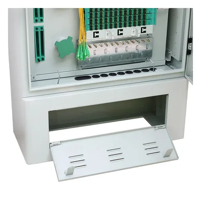 Gabinete de Distribución FDT / IP65 / 288 Núcleos de Fibra Óptica / Splitters 2x8 y 2x16 SC/APC / -40°C a +60°C
