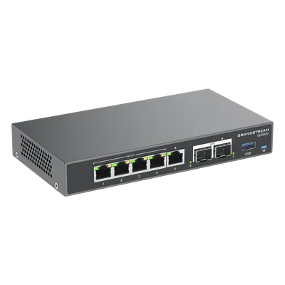 Router Firewall / IP PBX 24 Usuarios / Switch PoE 4 Puertos / SFP 2.5G / VPN 2.5 Gbps / 3x WAN Configurables