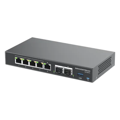 Router Firewall / IP PBX 24 Usuarios / Switch PoE 4 Puertos / SFP 2.5G / VPN 2.5 Gbps / 3x WAN Configurables