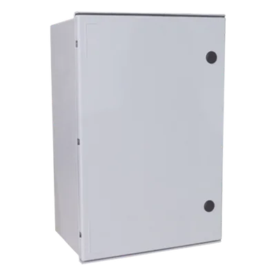 Gabinete Exterior / Poliéster IP65 / 800 x 1000 x 300 mm / Placa Trasera Incluida / Cerradura con Llave / Montaje Poste o Pared