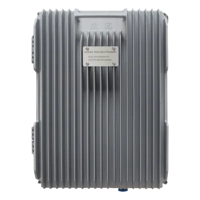 Amplificador de Señal Celular / Cobertura 5 km / 20 Watts / Banda 5 850 MHz / Ganancia 95 dB / IP65 / Monitoreo USB