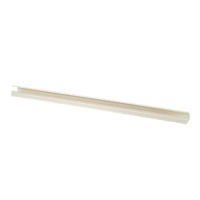 Canaleta de PVC Rígida / 38.4 x 24 mm / 2438 mm (8 ft) de Largo / UL94V-0 / Adhesiva Sin Herramientas / 13 Cables Cat6