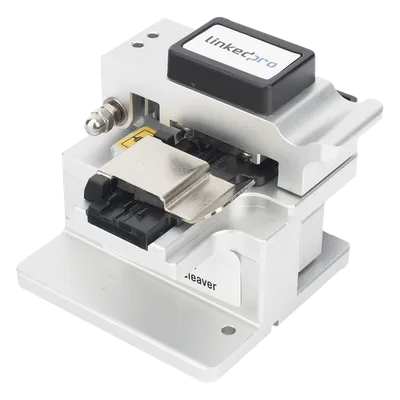 Cleaver para Fibra Óptica / 48,000 Cortes / Cuchilla Rotativa Automática / 63×56×56 mm (2.5×2.2×2.2 in) / 260 g