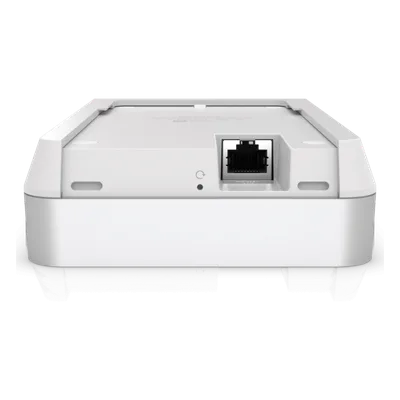 Punto de Acceso Wi-Fi 7 / Tribanda 2.4/5/6 GHz / 10.688 Gbps / 6 Flujos Espaciales / 2.5 GbE / Cobertura 140 m (459.3 ft) / 300+ Clientes