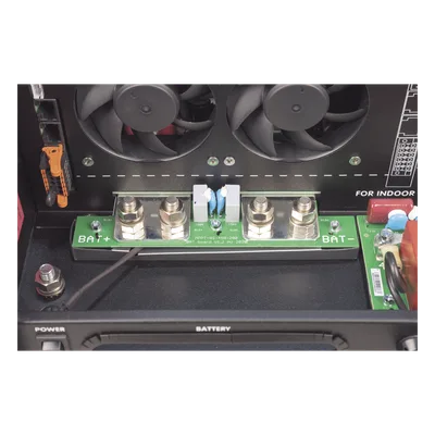 Controlador de Carga Solar MPPT / 200A / 48 Vcc / 450V PV / 11.52 kW / Bluetooth y VE.Can