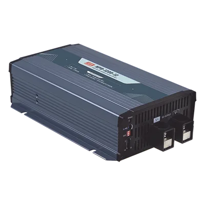 Cargador de Baterías de Plomo Ácido y Litio / 70A / 12V / Bancos 240 a 800 Ah / -30°C a +70°C / Control CANBus