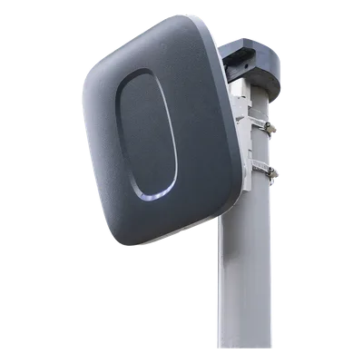 Lectora de Largo Alcance UHF / Identificación Vehicular / Alcance 10 m (32.8 ft) / Salida Wiegand 26 Bits / IP65 / Compacta