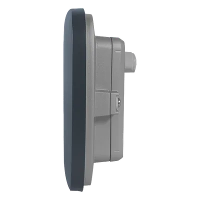 Lectora de Largo Alcance UHF / Identificación Vehicular / Alcance 10 m (32.8 ft) / Salida Wiegand 26 Bits / IP65 / Compacta
