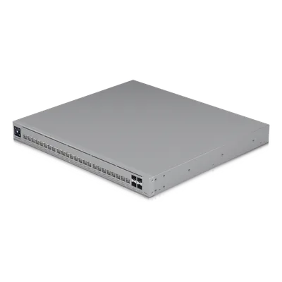 Switch Capa 3 / 24 Puertos PoE++ / 22x 2.5 GbE, 2x 10 GbE / 4x SFP+ 10G / 600W PoE / Etherlighting / 1U Rack