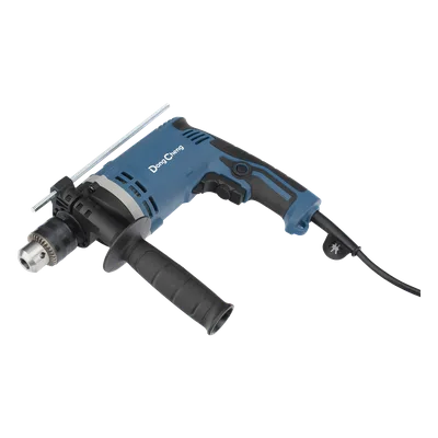 Taladro Rotomartillo / 710W / 110Vca / 1/2 pulgada / 3000 RPM / 4500 IPM / 2 kg / 30x30x10 cm