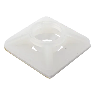 Base Autoadherible para Cinchos / 19x19 mm / Nylon Resistente / Temperatura -10°C a 50°C / Paquete 100 Piezas / Orificio Central para Tornillo