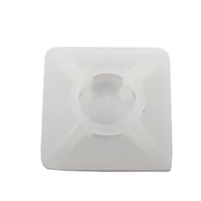 Base Autoadherible para Cinchos / 19x19 mm / Nylon Resistente / Temperatura -10°C a 50°C / Paquete 100 Piezas / Orificio Central para Tornillo