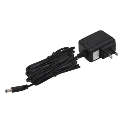Fuente de Poder Regulada / 12 VCC / 1 A / Cable 3 m (9.8 ft) / Entrada Universal 100-240 VCA / Interior