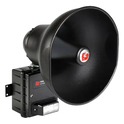 Altavoz IP para Señalización / 15 W / 112 dB a 3 m (10 ft) / LED Rojo Alta Intensidad / PoE+ 802.3at / NEMA 4X / Interior-Exterior