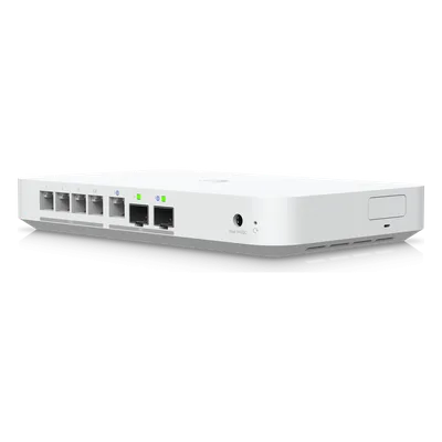 Cloud Gateway / 10G / 4x 2.5GbE / 1x 10G SFP+ / 50 Dispositivos / 500 Clientes / 3.28 ft x 3.28 ft