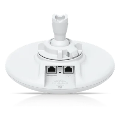 Puente Inalámbrico 5 GHz / Alcance 5+ km (3.1 mi) / Throughput 867 Mbps / MU-MIMO 2x2 / Antena Direccional 19 dBi / IP66 / PoE Passthrough
