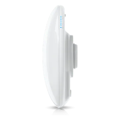 Puente Inalámbrico 5 GHz / Alcance 5+ km (3.1 mi) / Throughput 867 Mbps / MU-MIMO 2x2 / Antena Direccional 19 dBi / IP66 / PoE Passthrough