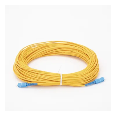 Jumper de Fibra Óptica / Monomodo OS2 G.652D / SC/UPC-SC/UPC / Simplex / 3mm / 40m (131.23 pies)