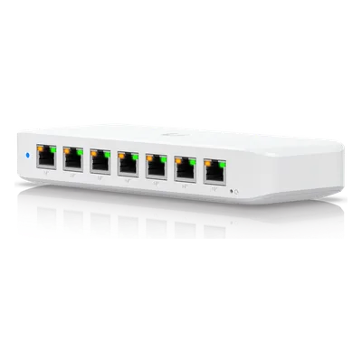 Switch PoE Capa 2 / 8 Puertos GbE / 7 Puertos PoE+ / 1 Puerto PoE++ / Conmutación 16 Gbps / 256 VLANs