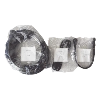 Kit de Cables de Corriente e Interconexión / Cable Principal 10 m (32.8 ft) / Cables Interconexión Panel LED / Compatible Familias BW y CW