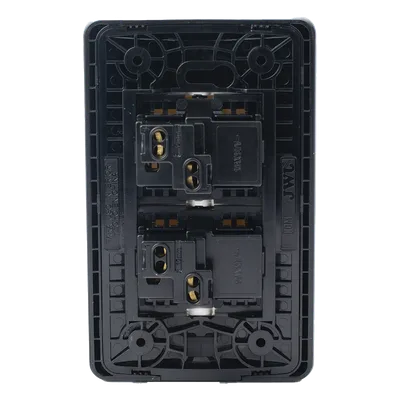 Apagador Doble / 10 A / 127 V CA / 60 Hz / Placa de Acero / 4.6 x 3.1 x 1.2 in