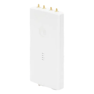 Estación Base Wi-Fi 6E / 4 Gbps Agregados / 4x4 MU-MIMO / 5.9-7.1 GHz / 120 Suscriptores / IP67 / GPS