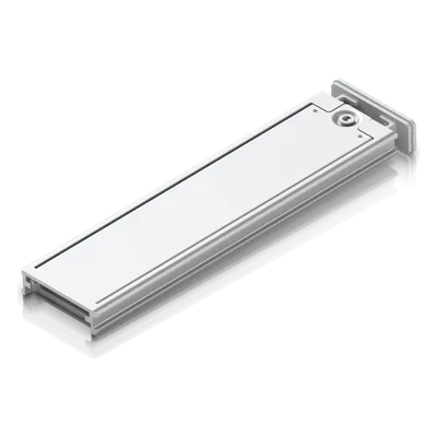 Bandeja SSD M.2 NVMe / PCIe Gen3 x2 / 5 Tamaños 2230-22110 / Aluminio y Acero / 123.4 x 31.1 x 11.2 mm (4.9 x 1.2 x 0.4 in)
