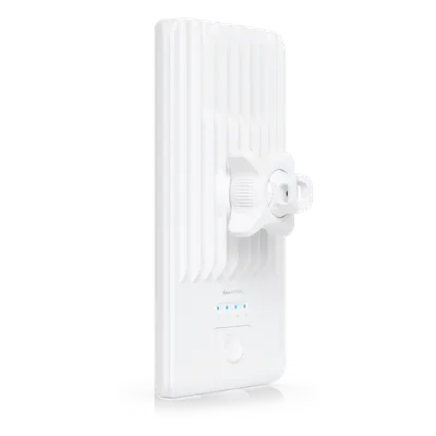 Punto de Acceso PtMP / 60 GHz + 5 GHz Wi-Fi 6 / 5 Gbps / 31 Clientes / Cobertura Sectorial 90° / Alcance hasta 6 km (3.7 mi) / IP66