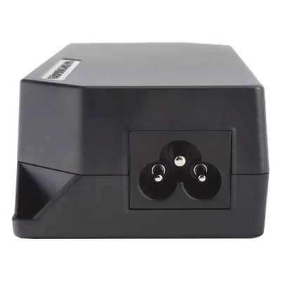 Inyector PoE / Potencias 15/30/60 W / 802.3af/at/bt / Puertos 2.5G y 10G / Plug-and-Play / 100-240 VAC