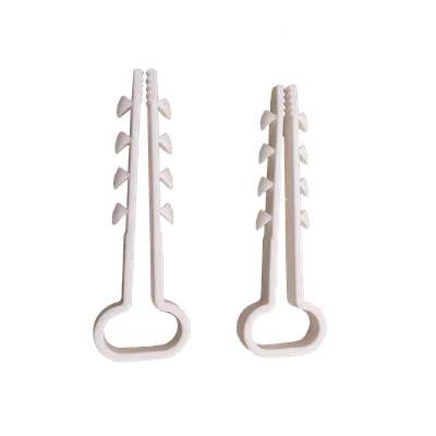 Clips Sujetadores de Plástico / 6 a 12 mm / 100 Piezas / Fijación en Pared / UTP, Coaxial y Eléctrico Ligero