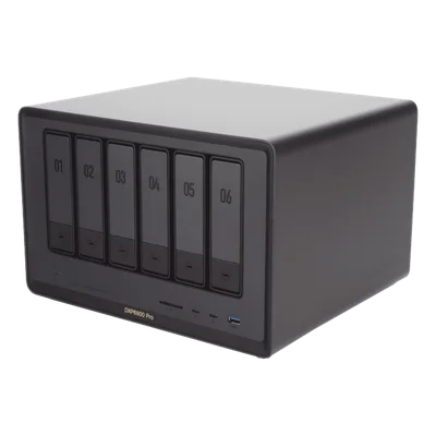 NAS / 6 Bahías + 2 NVMe / Intel i5 / Thunderbolt 4 / 10GbE / DDR5 64GB / HDMI