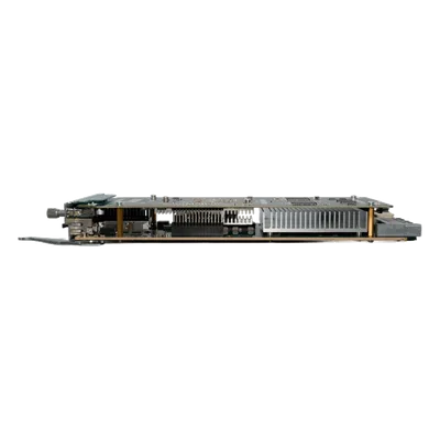 Tarjeta de Control y Uplink / 3x SFP/SFP+ 1/10G / 1x QSFP28 40/50/100G / Puerto Consola RJ45 / Out-Band 10/100/1000Base-T