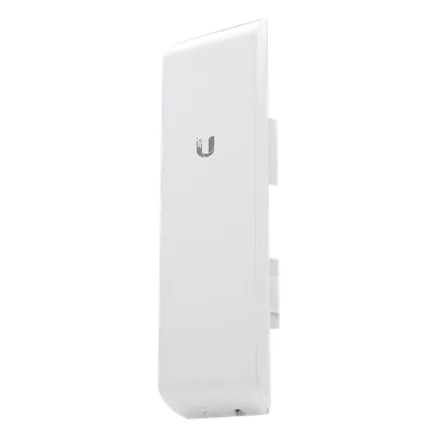 CPE airMAX / 2.4 GHz / 150 Mbps / Antena 11 dBi / 2x2 MIMO / PoE 24V / -30°C a 75°C