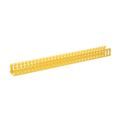 Canaleta Ranurada / PVC sin Plomo / 2.17 in Ancho / 1.92 in Alto / 10 ft Largo / Amarillo / Tipo H