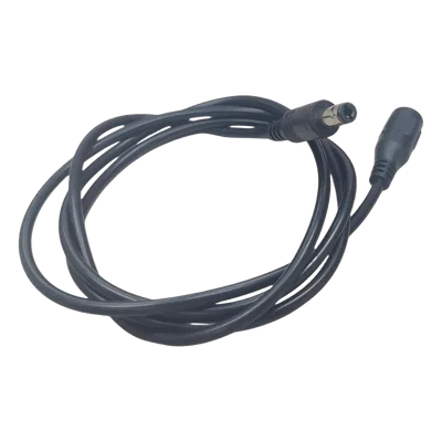 Cable de Alimentación DC / Conector Macho a Hembra 5.5x2.1 mm / 22 AWG / 1 m (3.28 ft) / Polarizado / Forro Negro