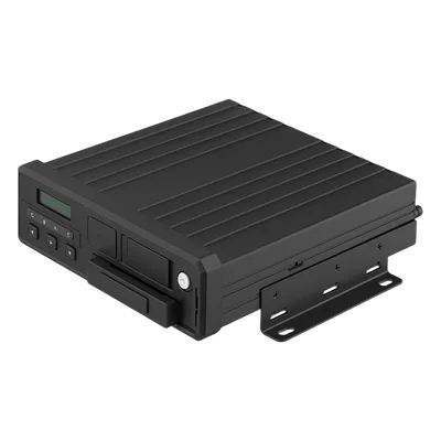 DVR Móvil para Flotas / 8 Canales AHD+IPC / H.265 / 4G+GPS+WiFi+Bluetooth / SSD+SDXC 256GB / -40°C a +70°C / E-MARK+CE+FCC+EN50155 / 131 pies WiFi